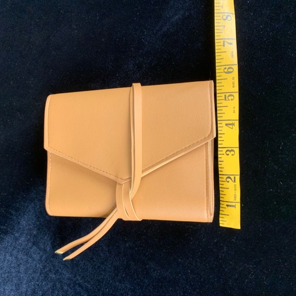 New Back to School Tech Organizer Honey Vegan Leather by Glass Ladder Katerina - Picture 6 of 11